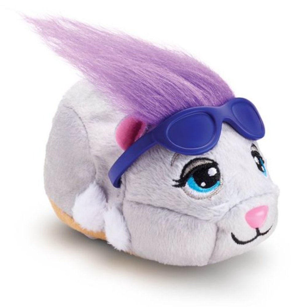 Zhuzhu Hamster Pet + FREE 6-pack Outfits - Picture 2 of 4